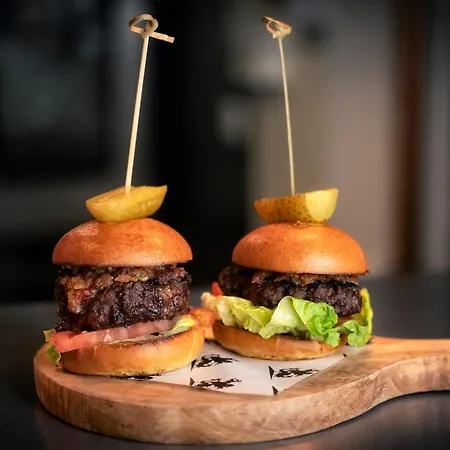 George And Dragon Clifton Inn 3*