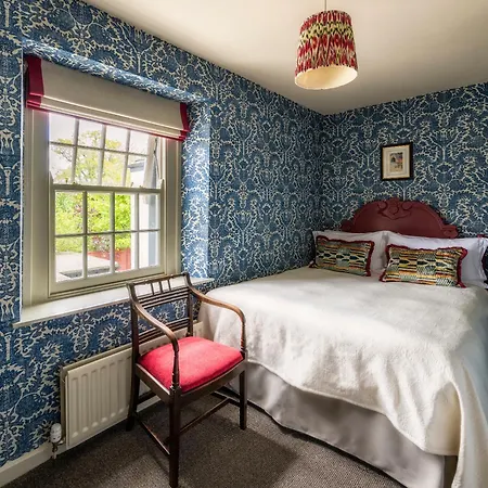 George And Dragon Clifton イン ペンリス