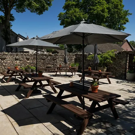 George And Dragon Clifton イン