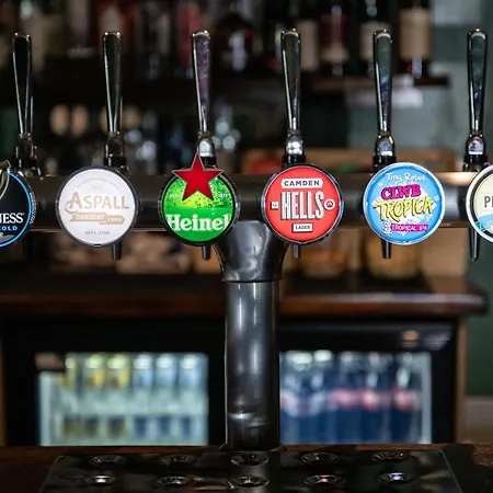 George And Dragon Clifton 3* ペンリス