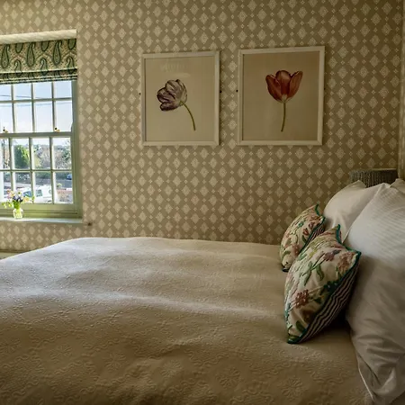 イン George And Dragon Clifton ペンリス