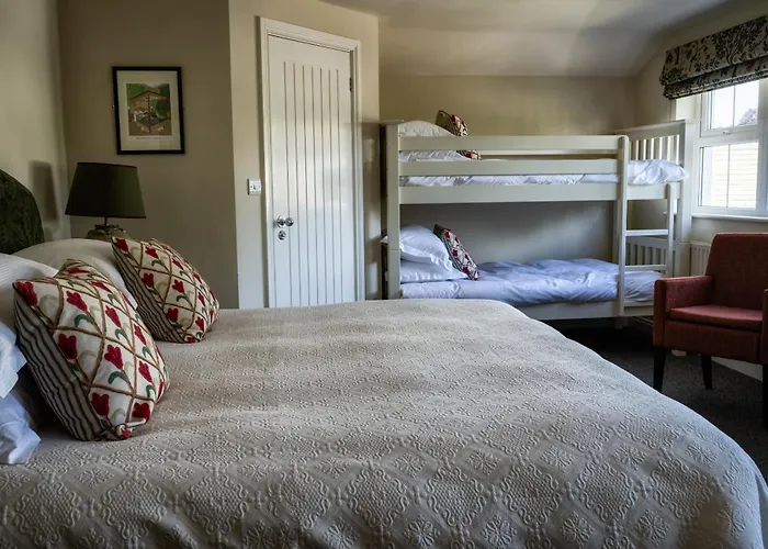 George And Dragon Clifton 3*